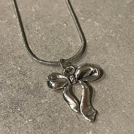 2412NC0283 / Snake chain ribbon motif Necklace（Silver）