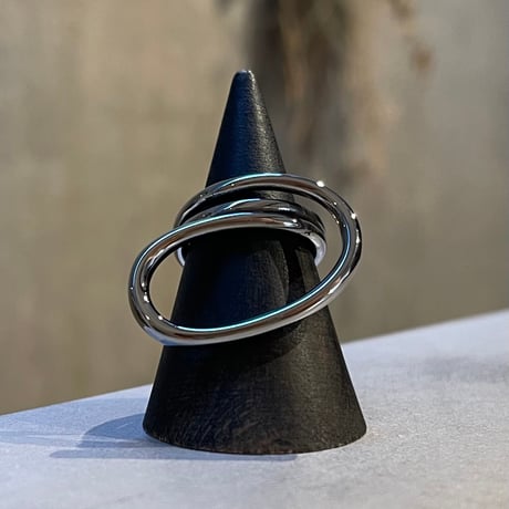 2504RG0615 / Ovel  twist ring（Silver）