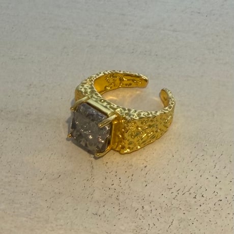 2605RG0795 / Square stone ring（Gold）