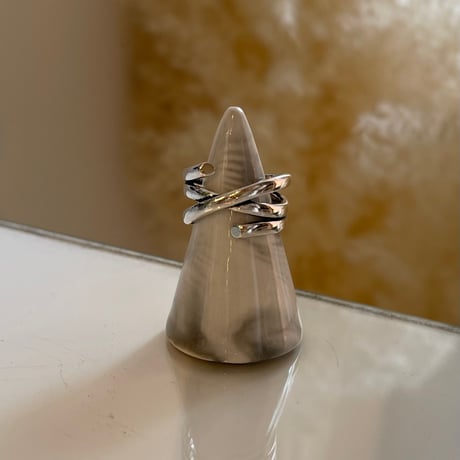 2401RG0374 / Cross layer design ring（Silver）
