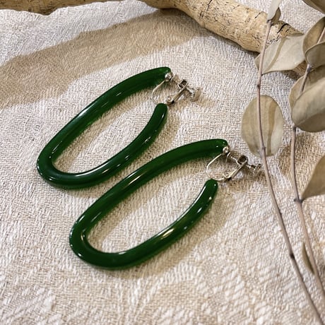 Acrylic oval hoop Earring（Green）/ 2205_ER0111