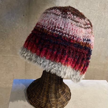 2601HW058(S) / Gradation Stripe Knit Bucket Hat（Red）