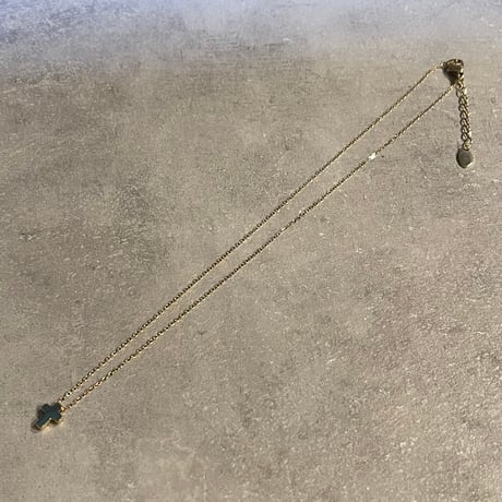 2507NC0349 / Mini Cross charm Necklace（Gold）
