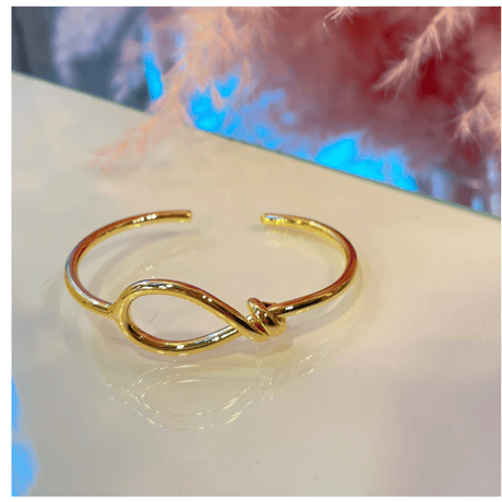 2402BR0025  / Wind Design Bangle  （gold）