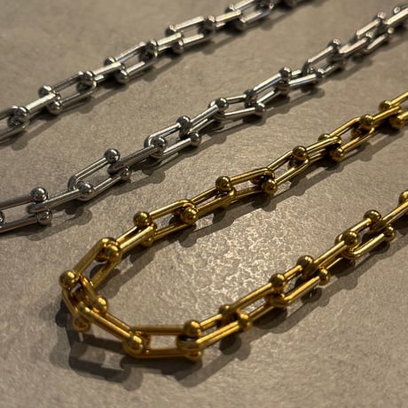 2510NC0366 / Utype chain Necklace（Gold）