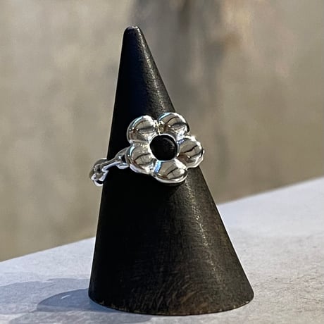 2506RG0644 / Chain flower motif ring（Silver）