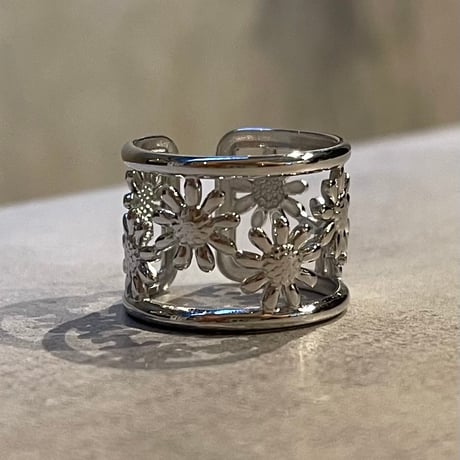 2506RG0651 / Flower design ring（Silver）