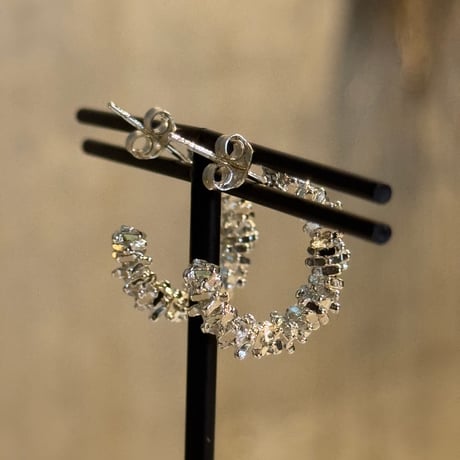 2504PR0775 / star line hoop Pierce（Silver)