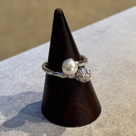2410RG0524 / ball pearl cross ring（Silver）