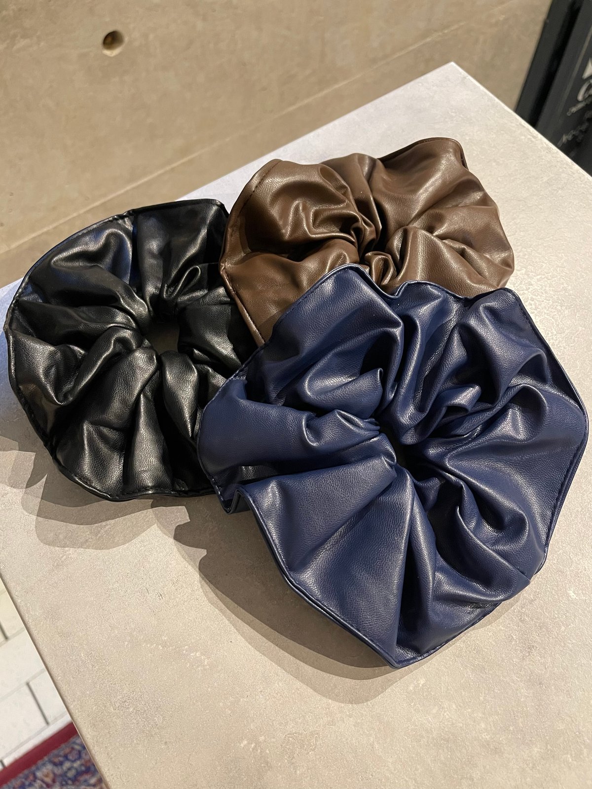 【えり様 同梱リピート購入用】ヘア用品10本 2508HA0073 / Volume Eco leather Hair rubber（Re