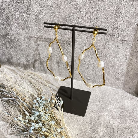 Metal wave pearl Pierce（Gold） /  2206_PR0498