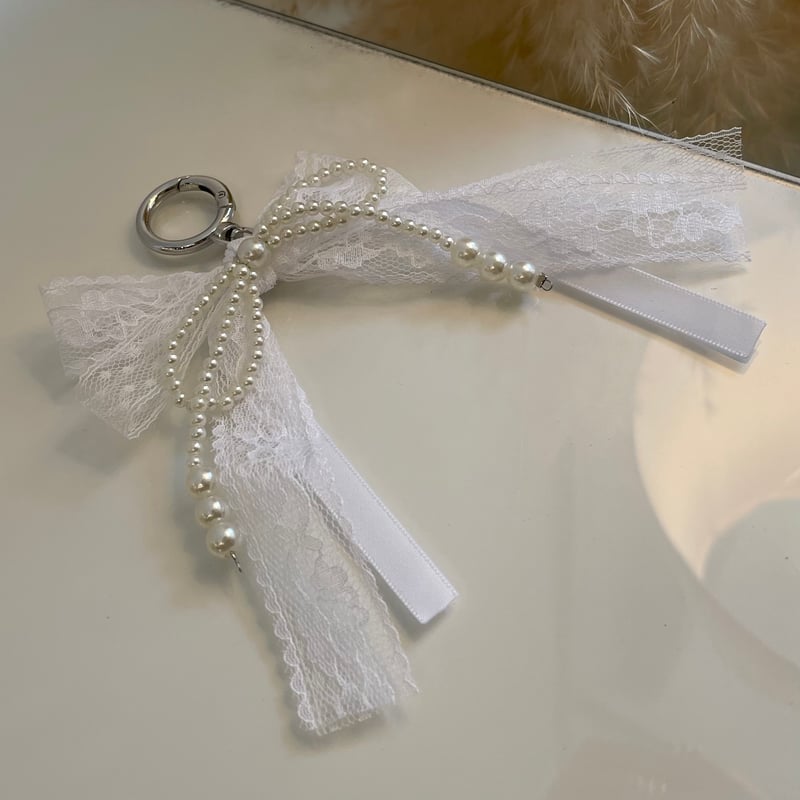 2407GS006(S)/ Lace pearl ribbon Keychain（White）