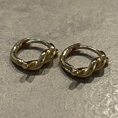 2503PR0763 / Mini knot hoop Pierce（Gold）