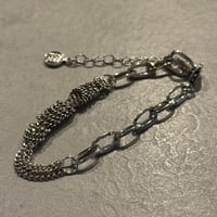 2504BR0078/  Line round  design bracelet （silver)