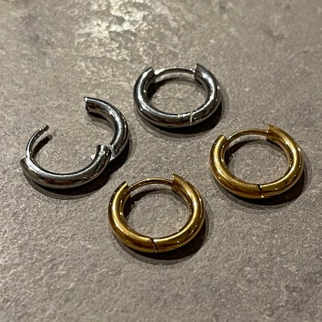 2501PR0738 / Stainless mini hoop pierce（Silver）