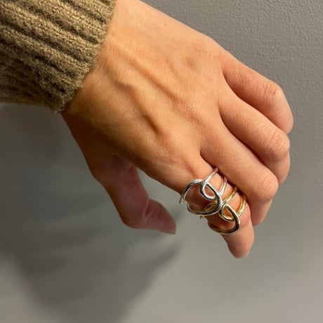 Overlap Double Line Open Ring（Gold） /  2111-RG144