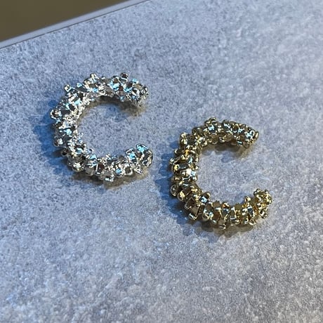 2509EC030 / Shiny line Earcuff（Gold）