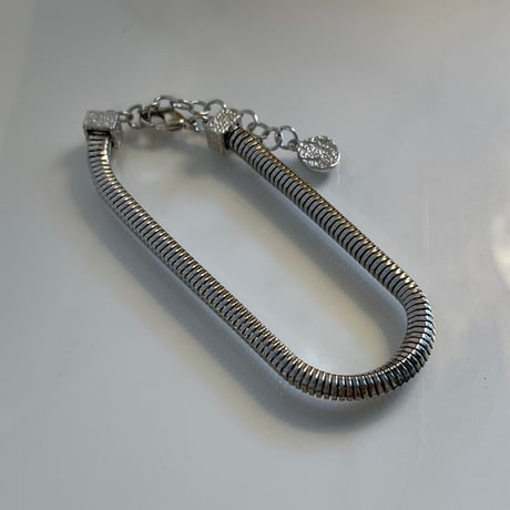 2404BR0042 / Round snake chain Bracelet（Silver）