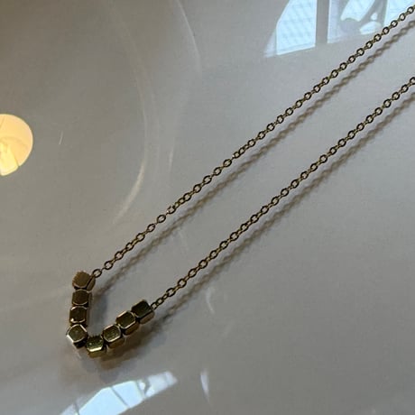 2605NC0392 / Cube design Necklace（Gold）