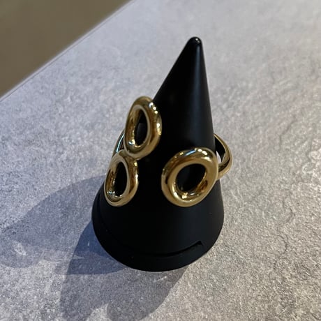 2511RG0686 / Oval circle asymmetry Ring（Gold）