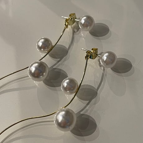 2312PR0622 / Wave pearl long Pierce（Gold）