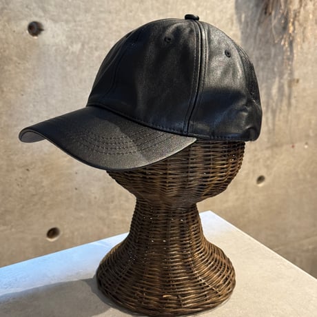 2509HW0102(S) / Fake leather cap（ Black）