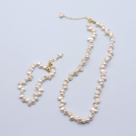 Baroque Pearl  Bracelet / 2105-BR048