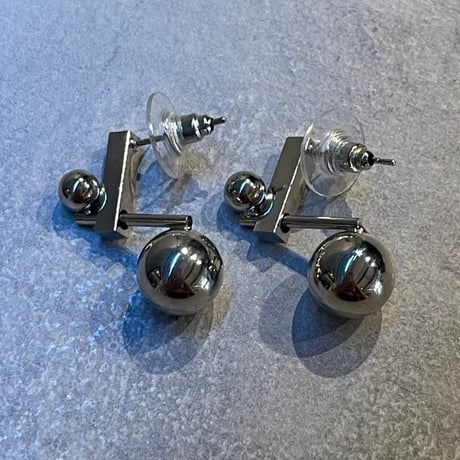 2509PR0802 / 2ball metal balance bar pierce (Silver）