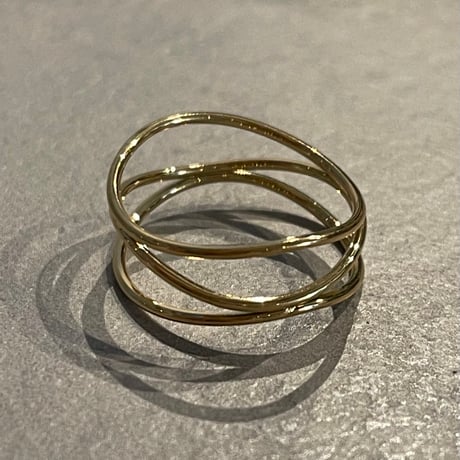 2502RG0579 / Helix design ring（Gold）