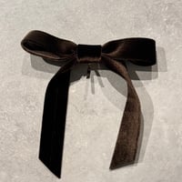 2401HA0050 / Velvet ribbon pony hook（Brown）