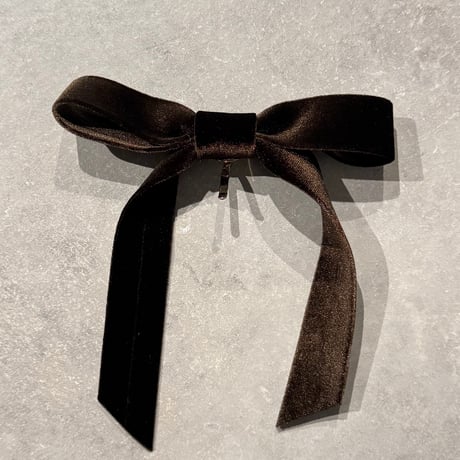 2401HA0050 / Velvet ribbon pony hook（Brown）