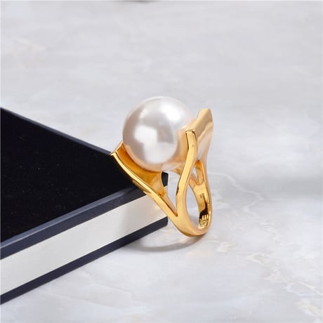 Pearl Hollow Exaggeration Ring （Gold）   /  2105-RG054