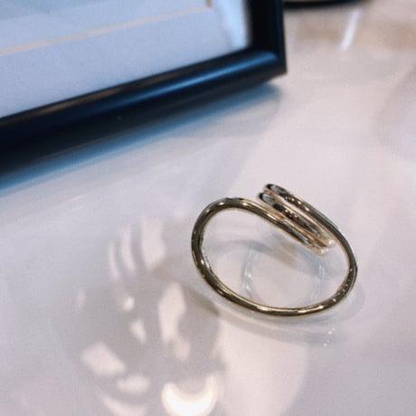Metal  Distortion Twisted  ring 2 （Gold）   /  2201_RG0161