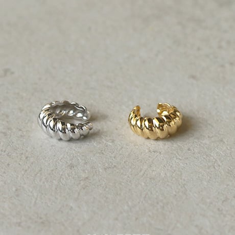 Crossiant Twisted Ear Cuff （SILVER）  / EC-034