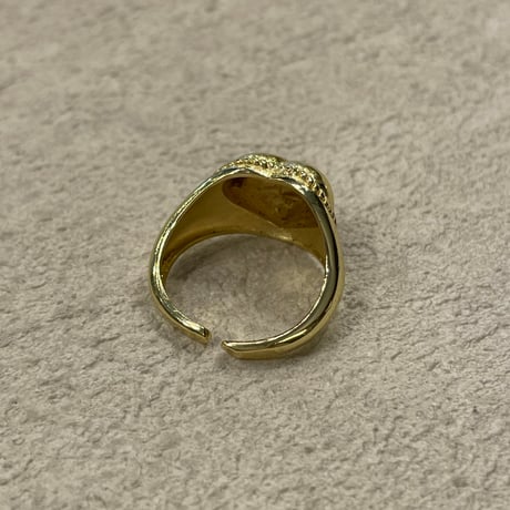 2406RG0482 / Round heart motif ring（Gold)