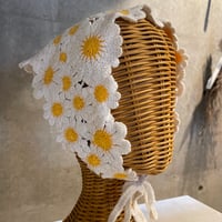 2604GS067(S) / Knit Flower scarf (White)