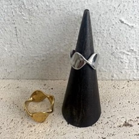 2608RG0822  / Wave volume ring（Gold）