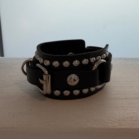 2606BR0139 / Leather Studs Bracelet（Black）