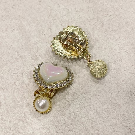 Glittering Heart Pearl Earring（Gold）/ 2208_ER0118
