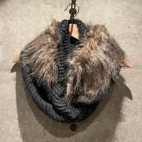 2411GS023(S)/ Knit fur Stall (Gray)