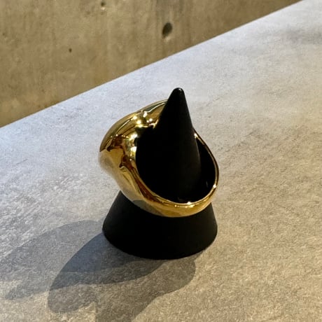 2408RG0504 / Big Heart oval ring（Gold）