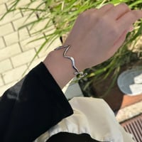 2504BR0080/  Wave line bangle（silver)