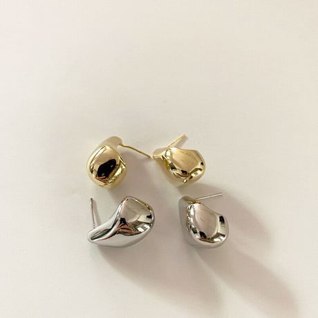 Irregular Geometric Drop Shaped Pierce（Gold） /   2105-PR0142