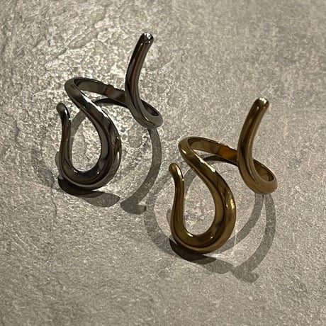 2410RG0520 / Open twist design ring（Silver）