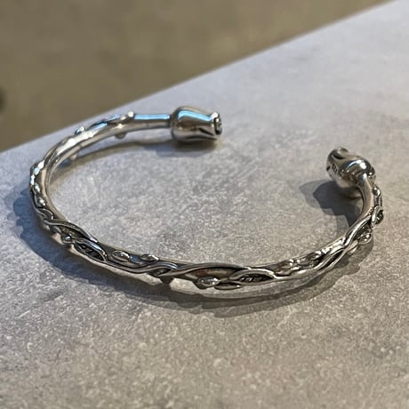 2601BR0116 / Rose design bangle（Silver）