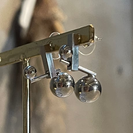 2509PR0802 / 2ball metal balance bar pierce (Silver）