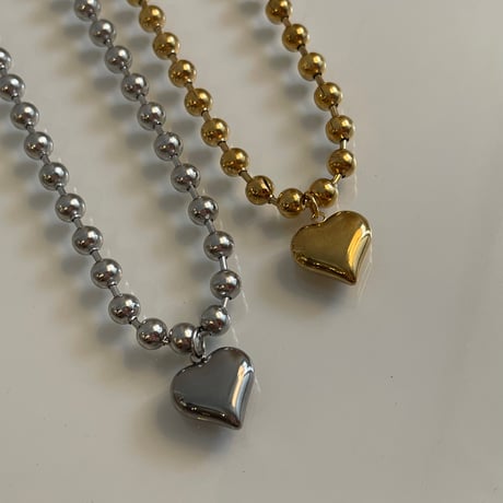 2407NC0253 / Ball chain heart necklace（Gold）