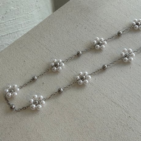 2603NC0380 / Beads Flower Necklace（Silver/Pearl）