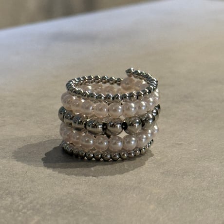 2408RG0503 / Ball Beads square ring（Silver/Pearl）