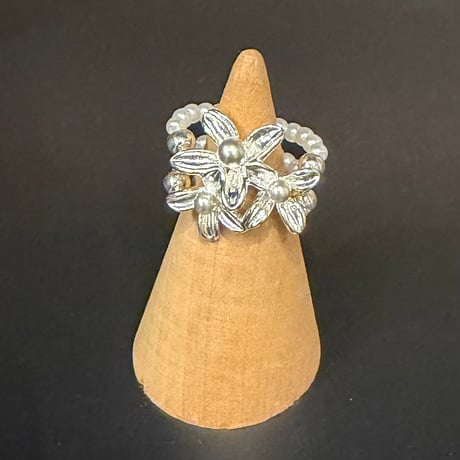 2604RG0766 / Pearl flower motif ring（Silver）